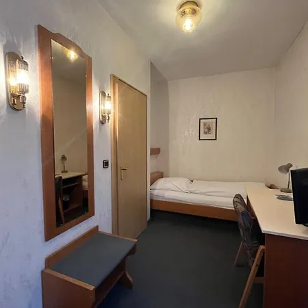 Wolfsjaeger ホテル 3*