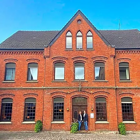 Hotel Wolfsjaeger 3*