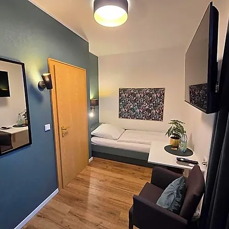 Wolfsjaeger Hotel 3*