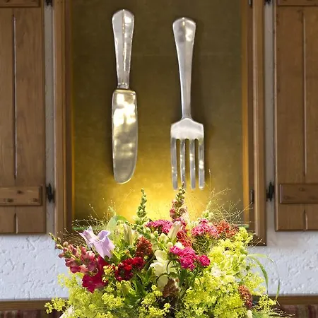 ホテル Wolfsjaeger 3*