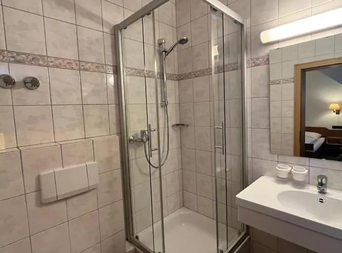 Wolfsjaeger Hotel 3*