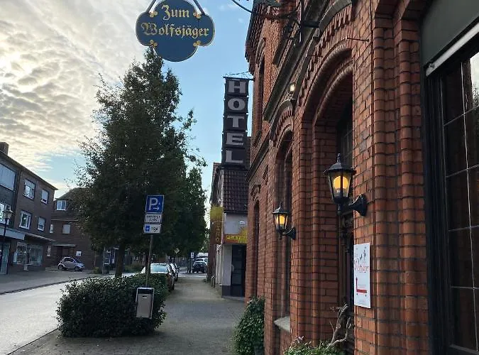 Hotel Wolfsjaeger 3*